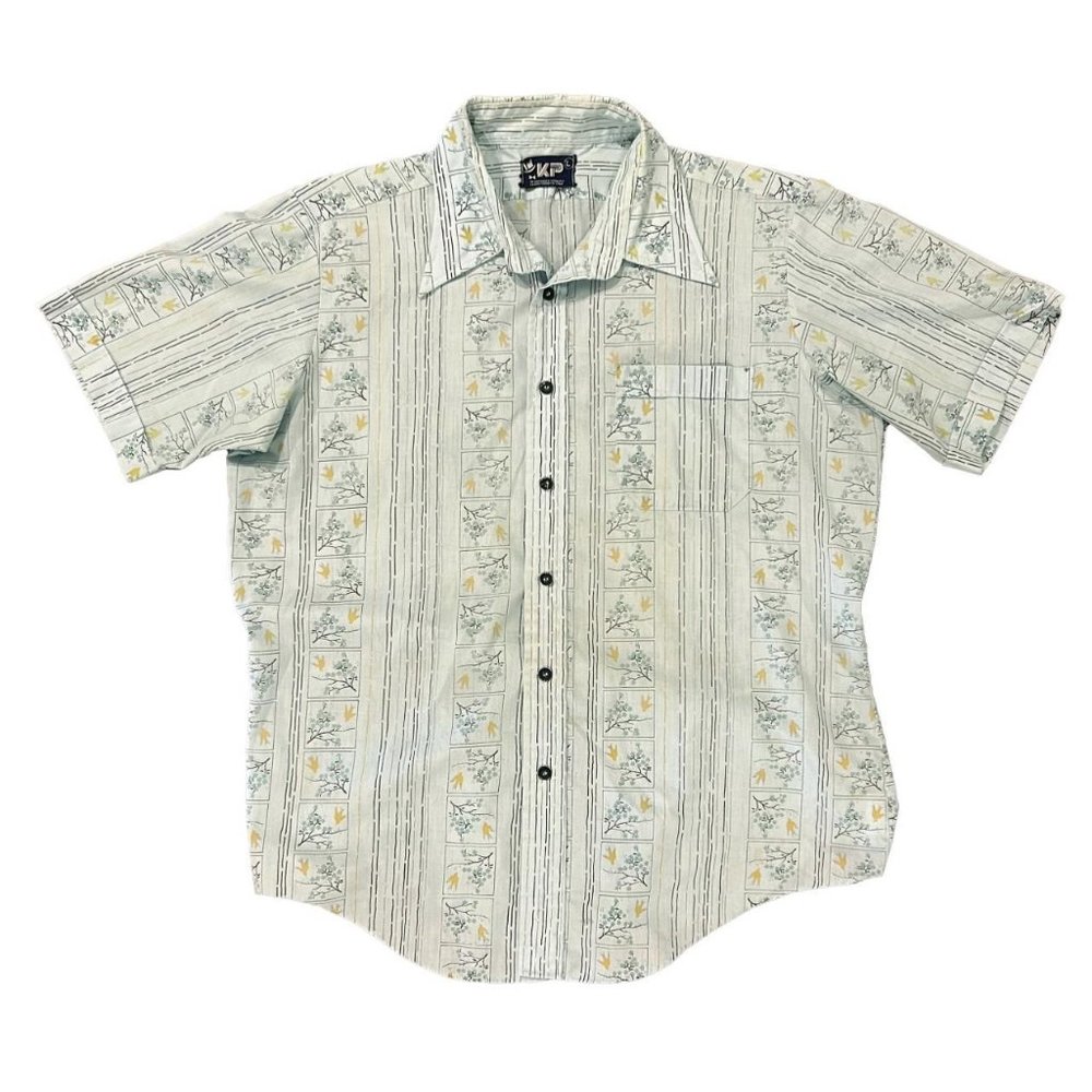 Vintage men's “KP” floral pattern short sleeve button up.
